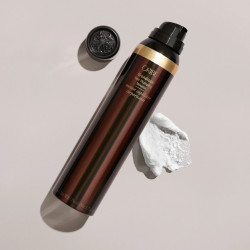Grandiose Hair Plumping Mousse | Magnificent Volume | Oribe®