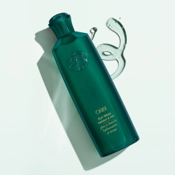 Curl Gloss Hydration & Hold | Moisture & Control | Oribe®